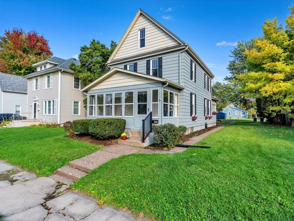 1321 39th Street , Rock Island, IL 61201