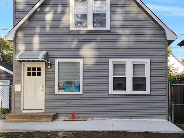 12319 S Carpenter Street , Calumet Park, IL 60827