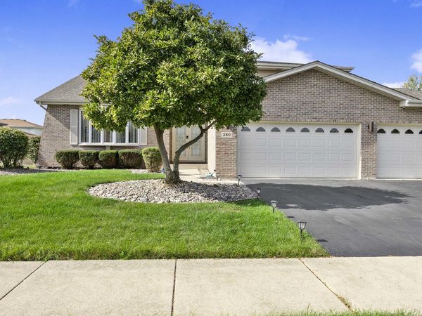 380 Providence Drive , Matteson, IL 60443