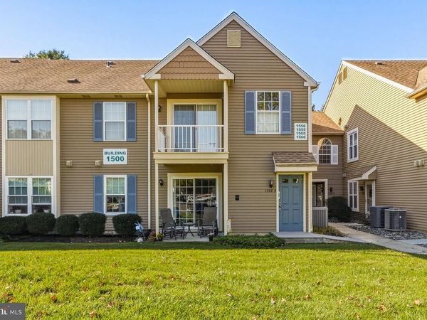 1566 B THORNWOOD DRIVE, MOUNT LAUREL, NJ 08054