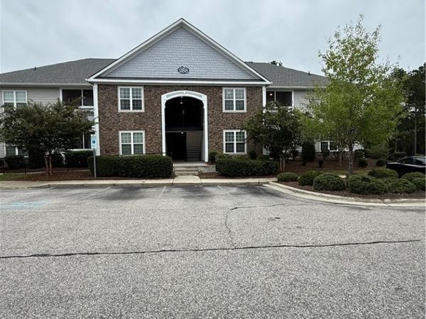 288 Gallery Drive, Unit 303, Spring Lake, NC 28390