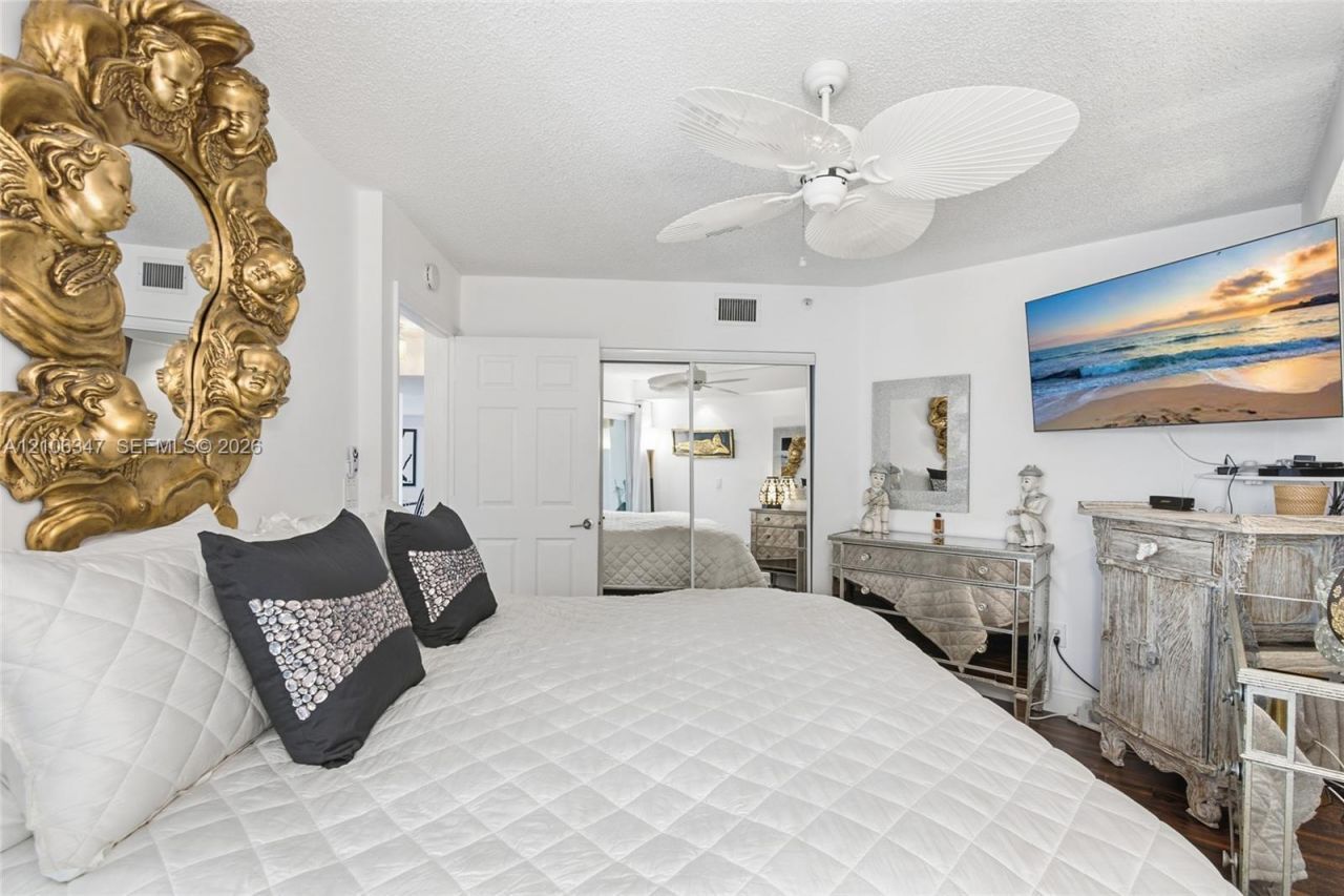 7759 Granville Dr , Unit 306, Tamarac, FL 33321 Photo
