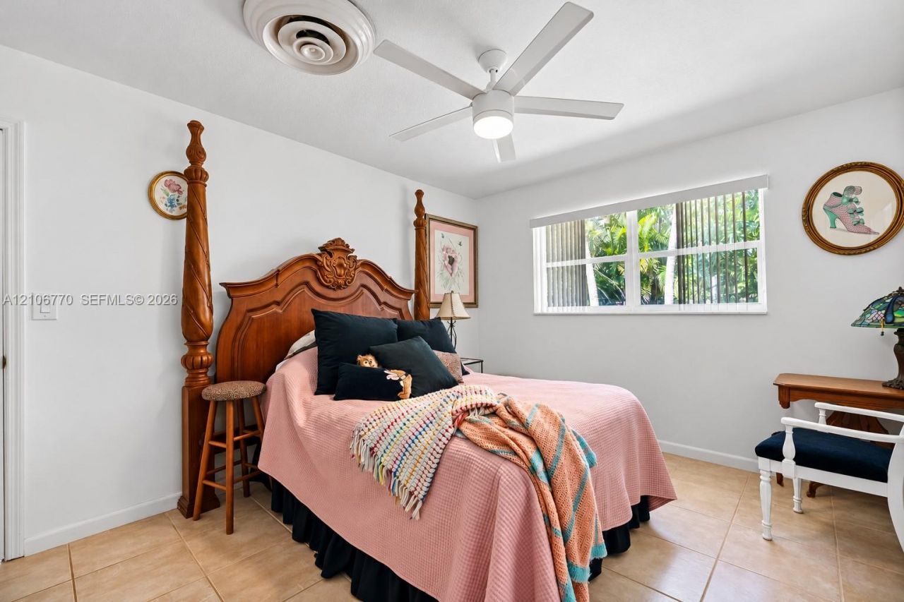 5701 SW 1st St , Plantation, FL 33317 Photo