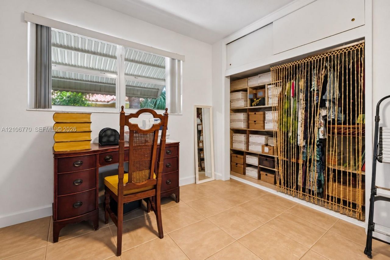 5701 SW 1st St , Plantation, FL 33317 Photo