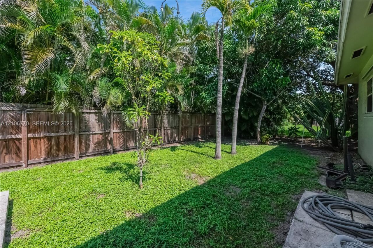 5701 SW 1st St , Plantation, FL 33317 Photo