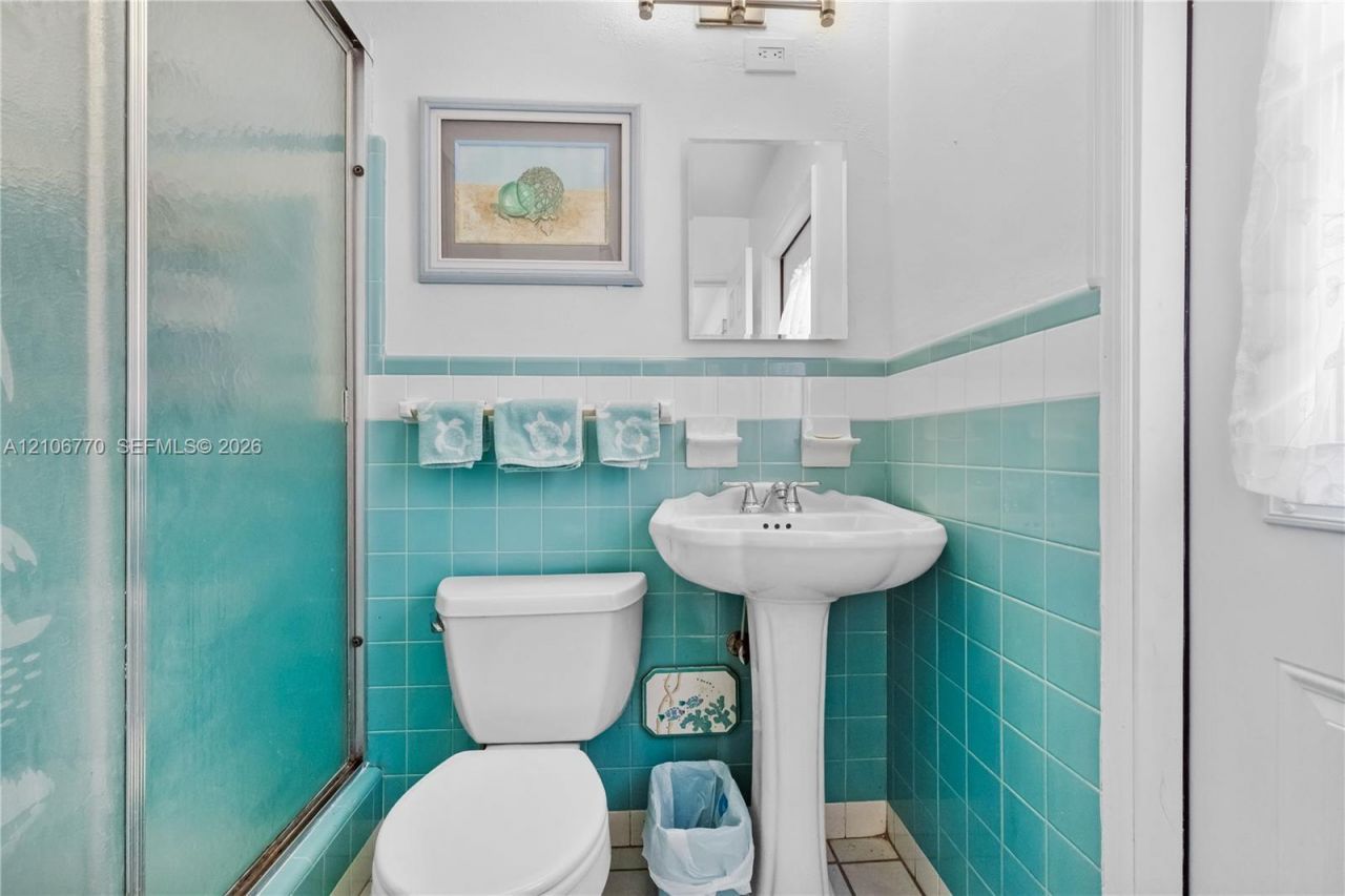 5701 SW 1st St , Plantation, FL 33317 Photo