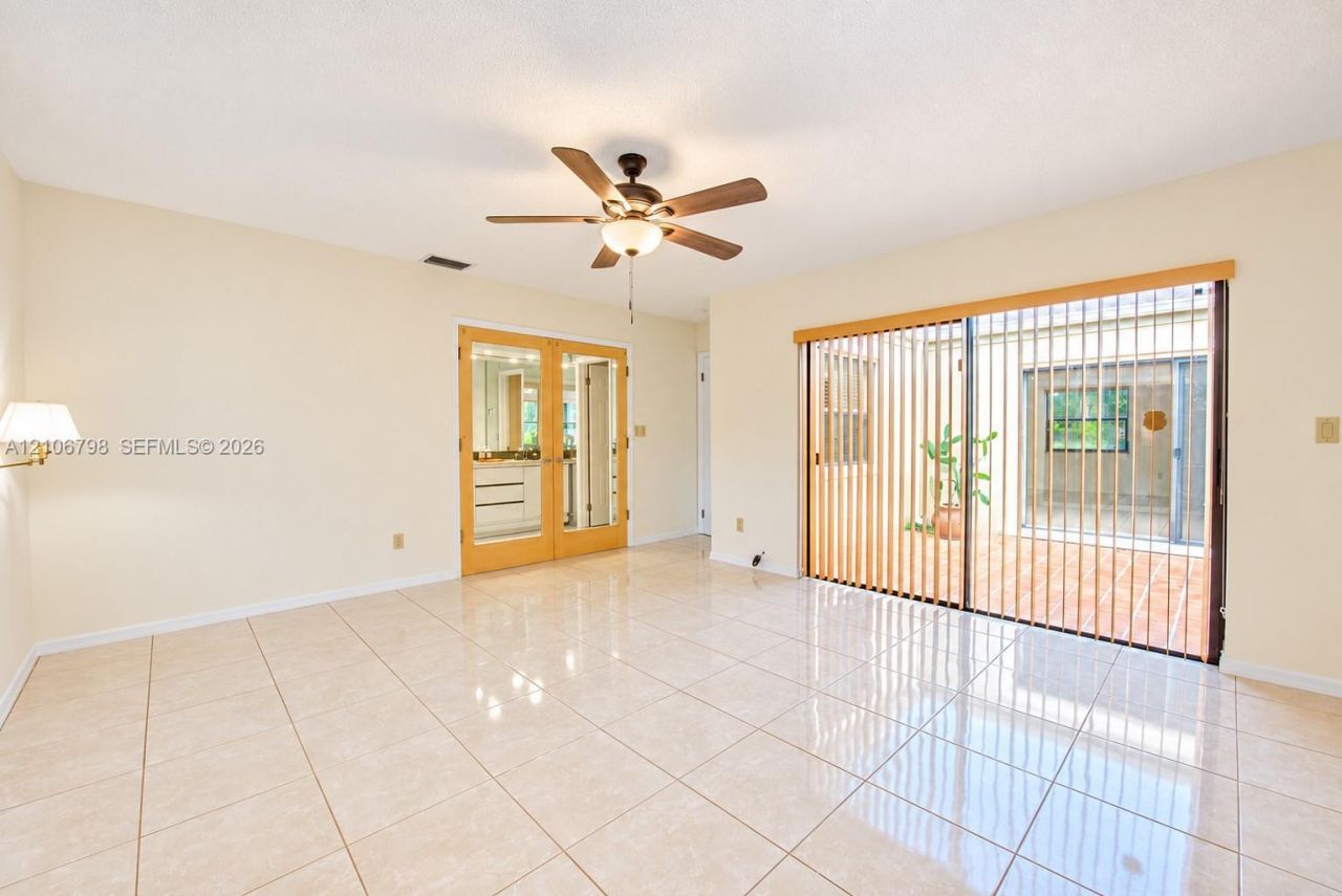 14750 SW 156th St , Miami, FL 33187 Photo