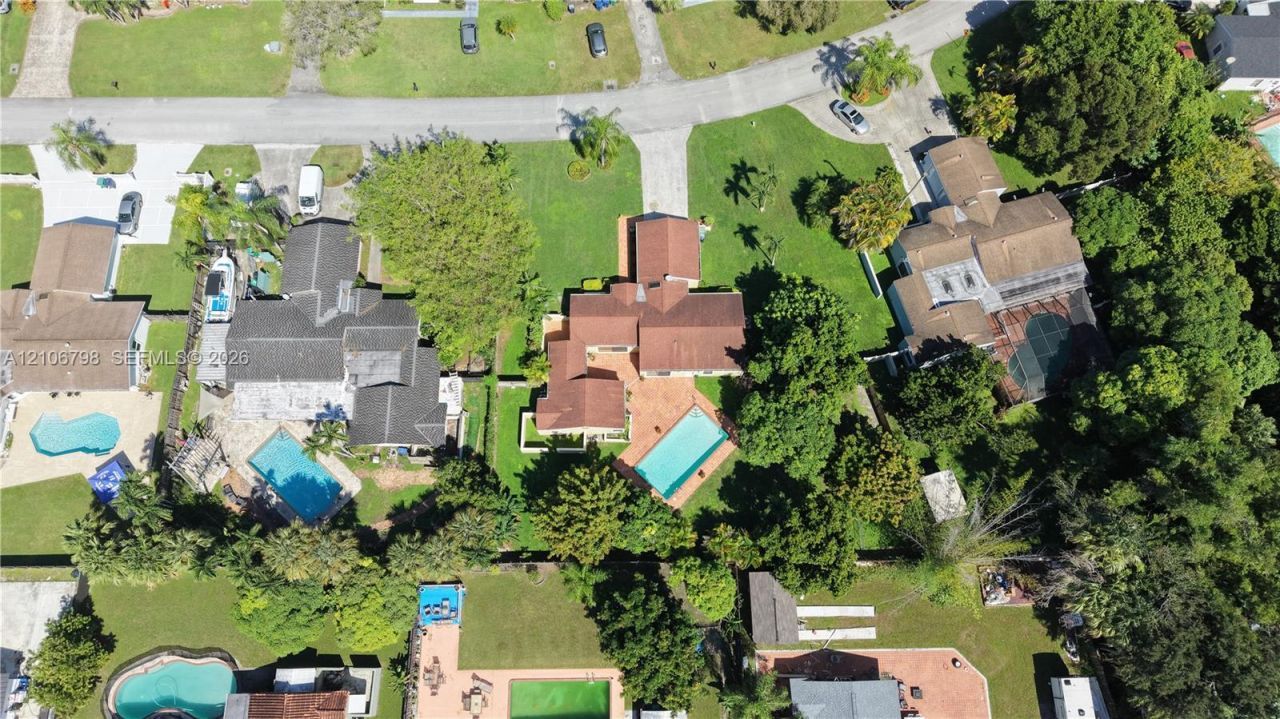 14750 SW 156th St , Miami, FL 33187 Photo