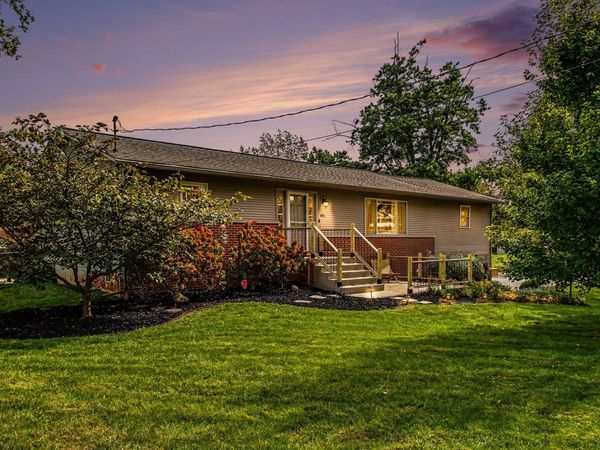 401 E 75 N , Valparaiso, IN 46383