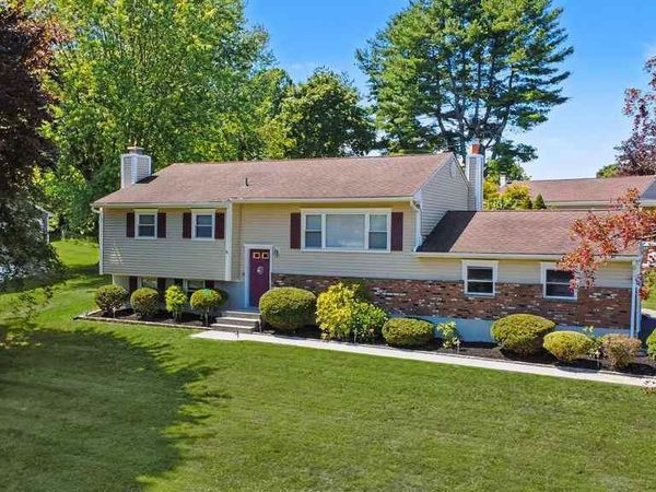 2795 Sunrise Street , Yorktown Heights, NY 10598