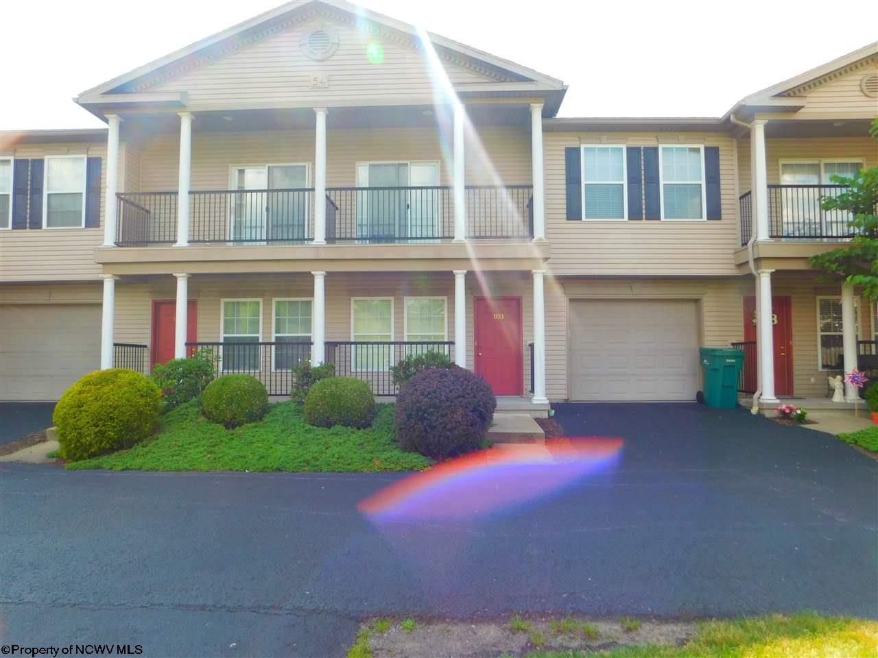 54 Barrington Court, Bridgeport, WV 26330 Main Photo