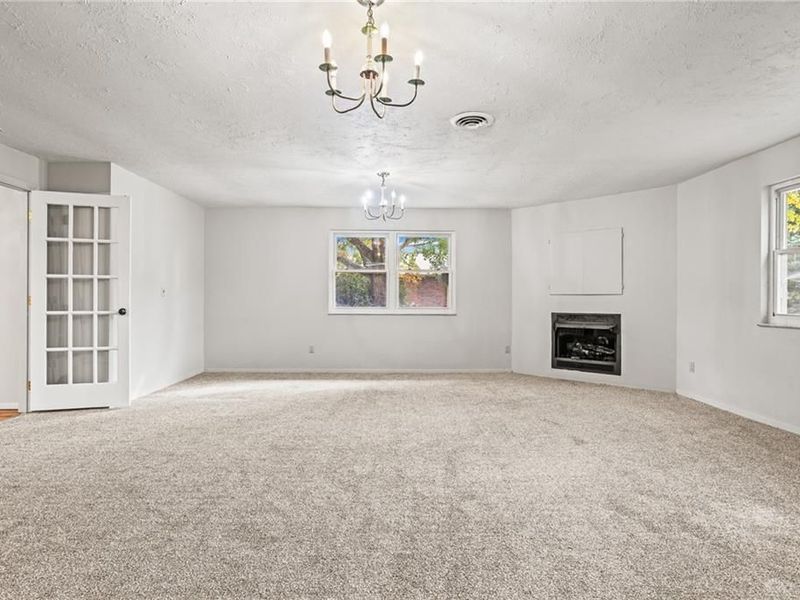 5625 Bradley Drive, Tipp City, OH 45371 Photo 9