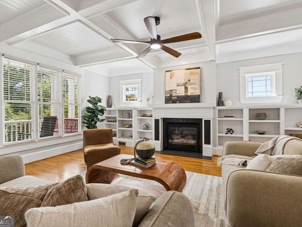 891 Paoli Avenue SE, Atlanta, GA 30316