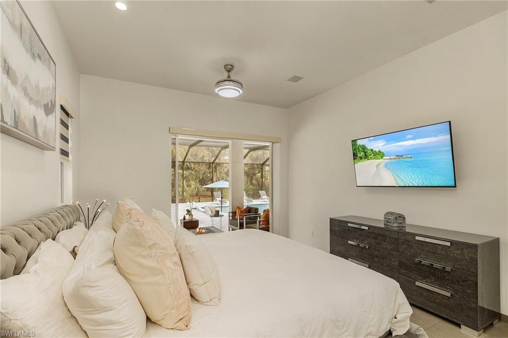 364 Logan Blvd S, Naples, FL 34119 Photo
