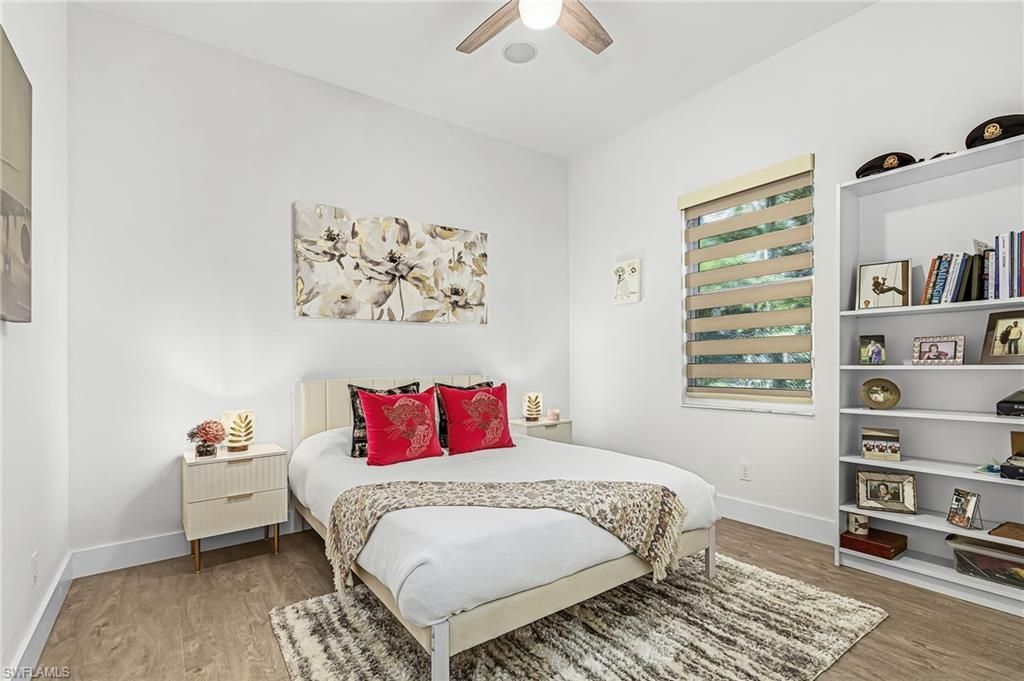 364 Logan Blvd S, Naples, FL 34119 Photo