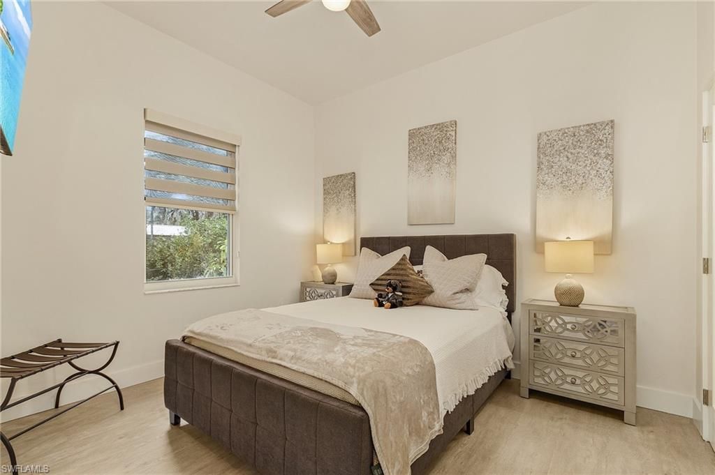 364 Logan Blvd S, Naples, FL 34119 Photo