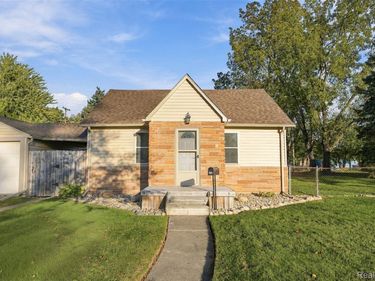 11634 Cardwell Street, Livonia, Mi 48150
