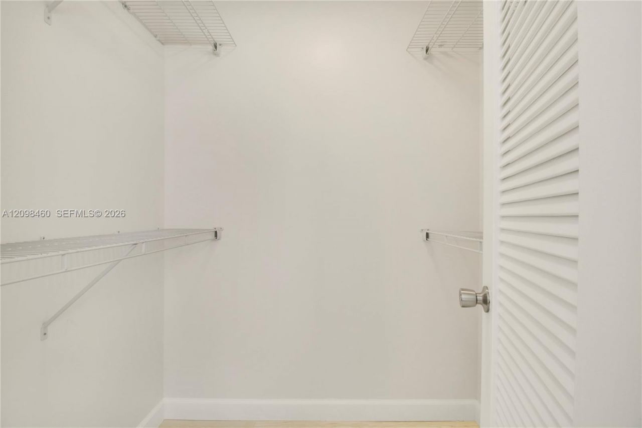 109 N Paradise Harbour Blvd , Unit 406, North Palm Beach, FL 33408 Photo