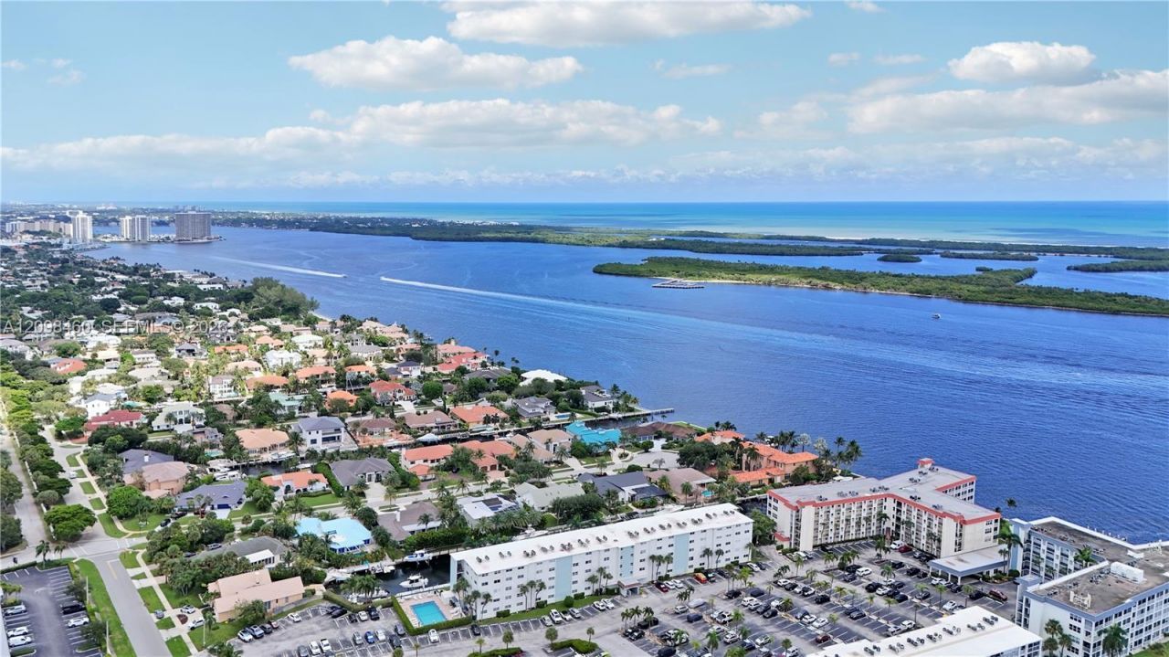 109 N Paradise Harbour Blvd , Unit 406, North Palm Beach, FL 33408 Photo