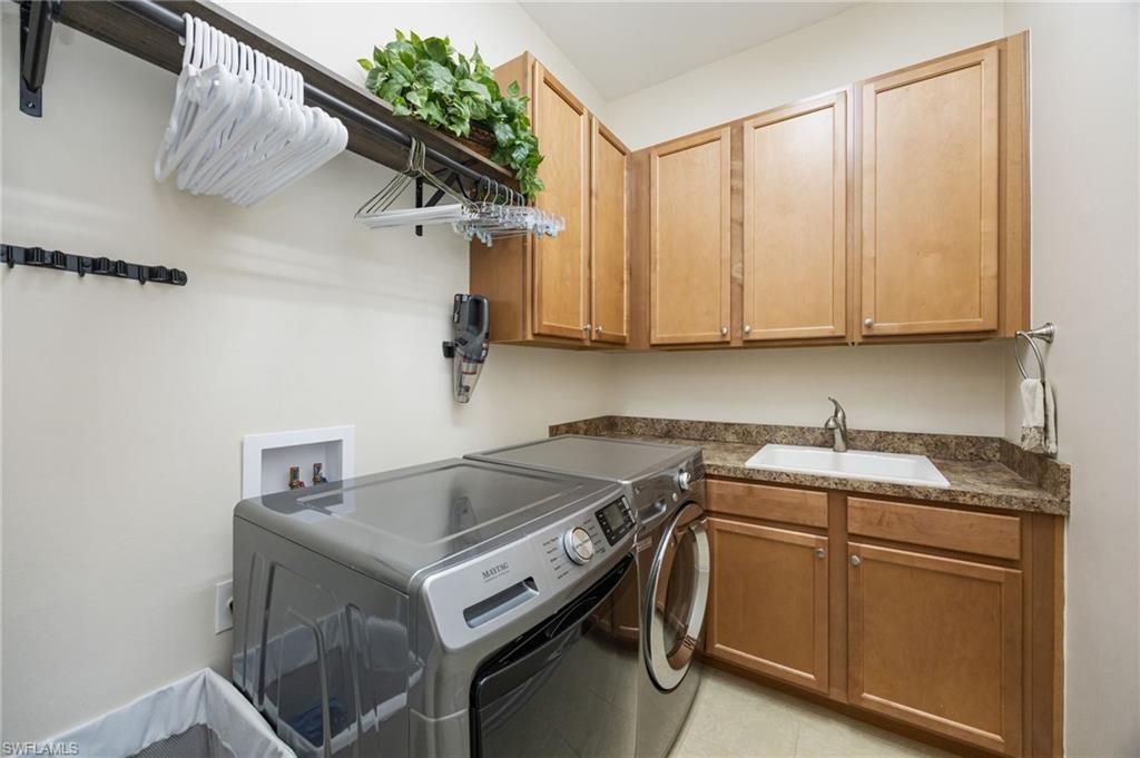 1647 Songbird Ct , Naples, FL 34120 Photo