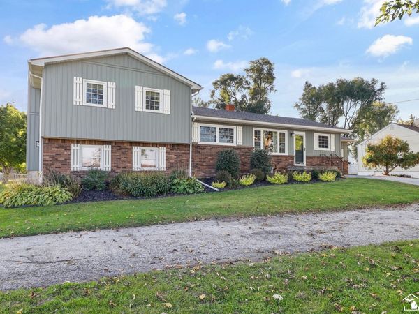 11470 S Dixie Highway, Erie, MI 48133