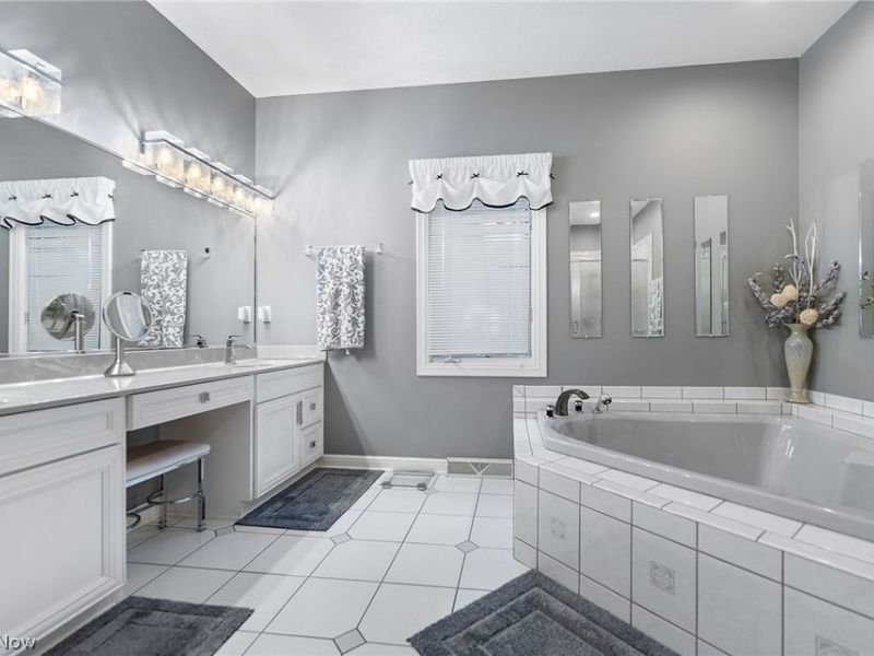 1458 Tori Pines Court, Canfield, OH 44406 Photo 21