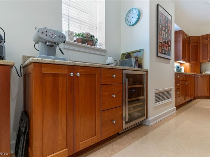 13901 Shaker Boulevard, Unit 5A, Cleveland, OH 44120 Photo 19