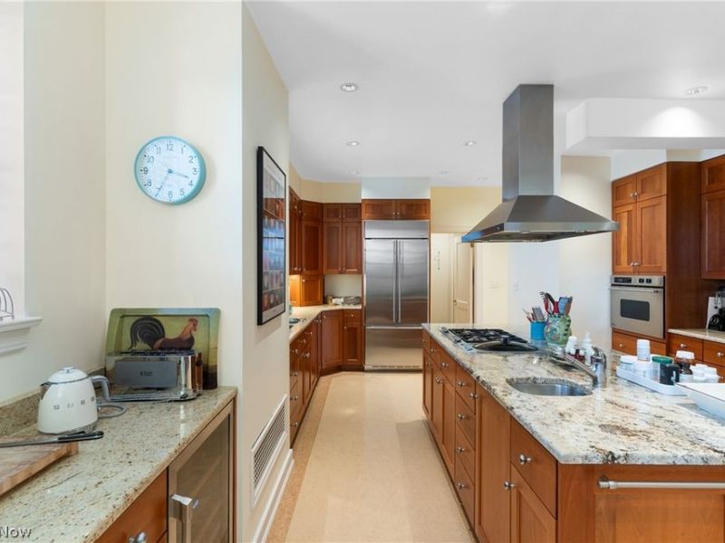 13901 Shaker Boulevard, Unit 5A, Cleveland, OH 44120 Photo 20