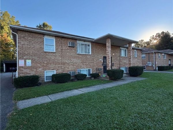831 Moyer Avenue , Unit 2, Boardman, OH 44512