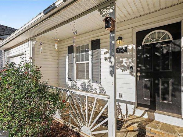 150 Oak Circle S, Stockbridge, GA 30281