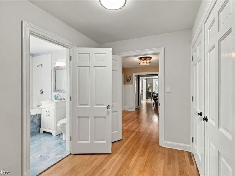 21351 Almar, Shaker Heights, OH 44122 Photo 25