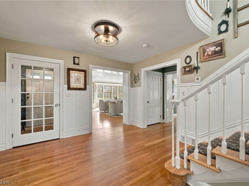 21351 Almar, Shaker Heights, OH 44122 Photo 6