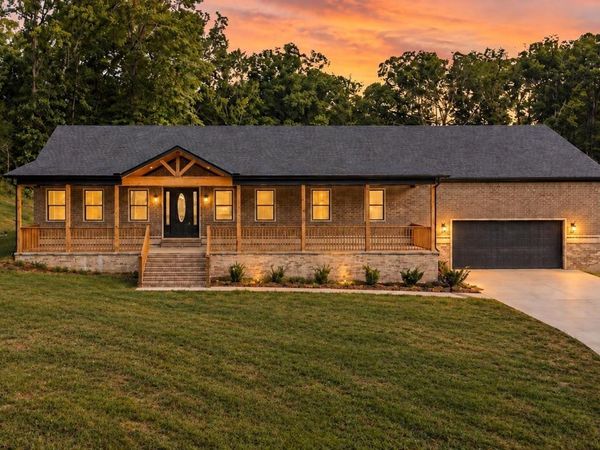 7000 Rolling Manor Drive, Benton, AR 72019
