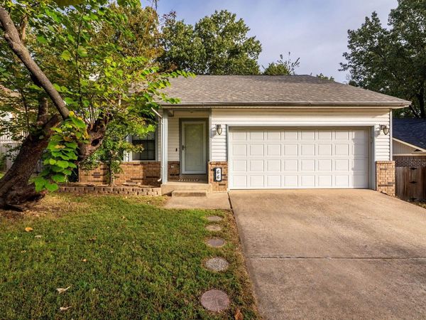 44 Willow Oak Loop, Maumelle, AR 72113