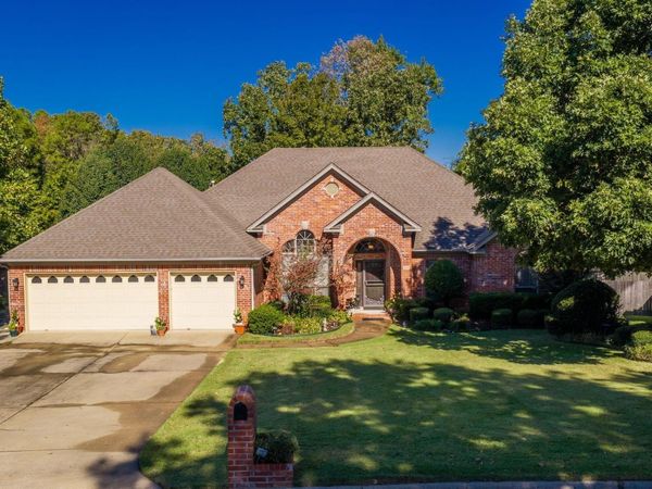 38 Chatel , Little Rock, AR 72223