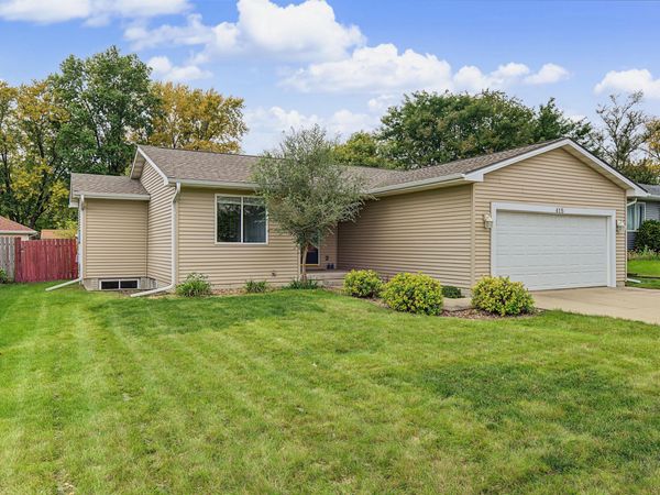 415 Beedle Drive, Ames, IA 50014
