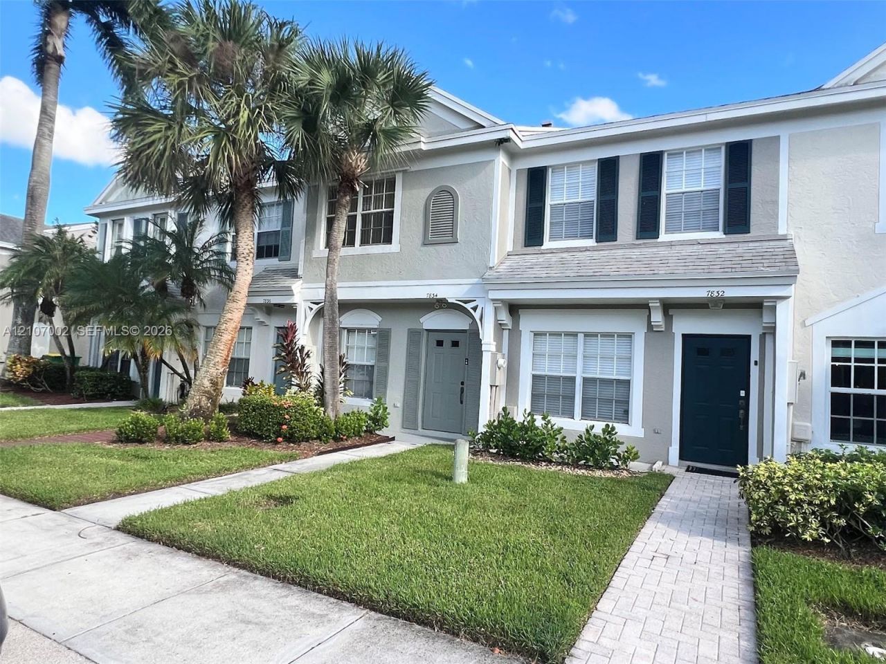 7830 Dixie Beach Cir, Tamarac, FL 33321 Photo