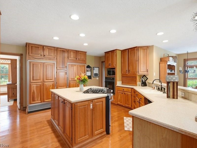 9745 Bainbridge Road, Chagrin Falls, OH 44023 Photo 11