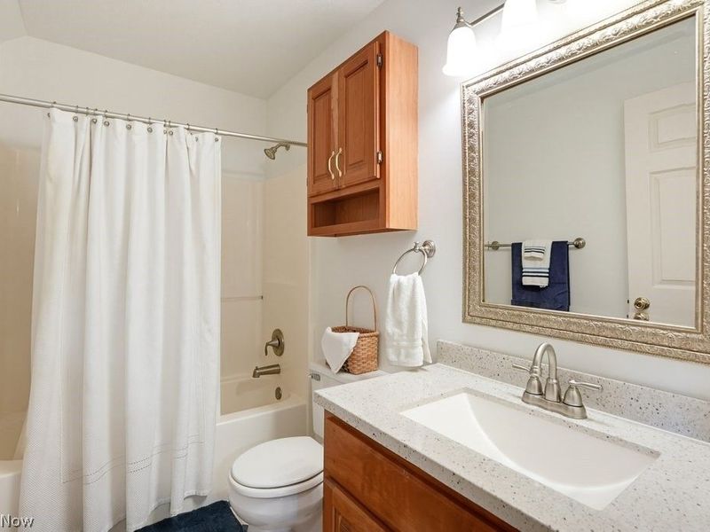 9745 Bainbridge Road, Chagrin Falls, OH 44023 Photo 28