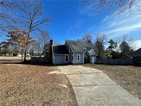 6383 Hawfield Drive , Fayetteville, NC 28303