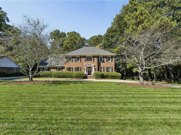 7620 Brigham Drive, Sandy Springs, GA 30350