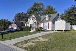721 Winslow Way  photo 4