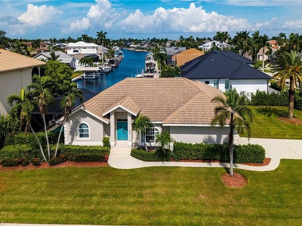 200 Windbrook CT , MARCO ISLAND, FL 34145