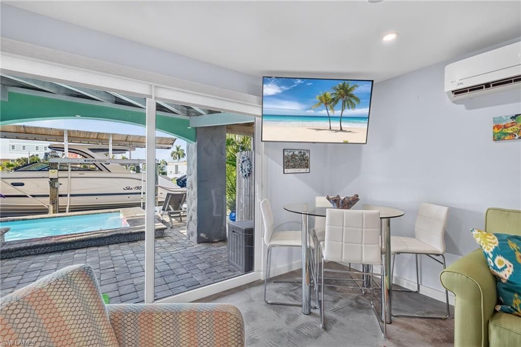 820 3rd St , Fort Myers Beach, FL 33931 Photo