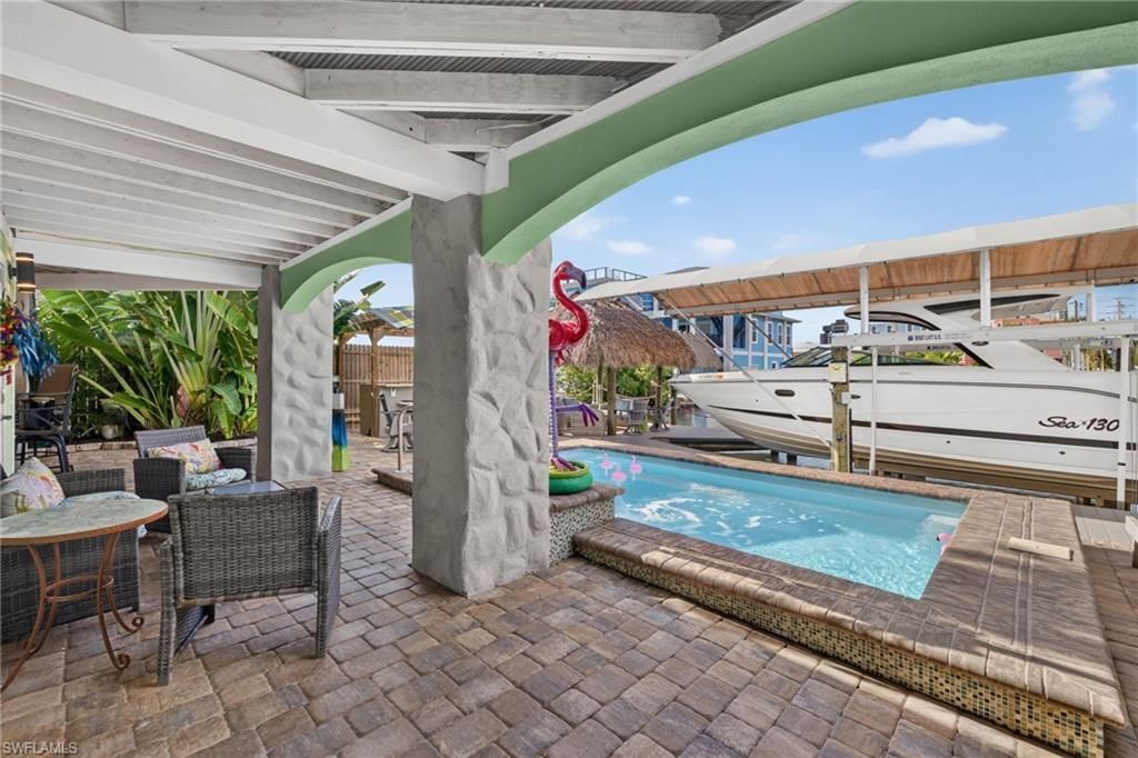 820 3rd St , Fort Myers Beach, FL 33931 Photo