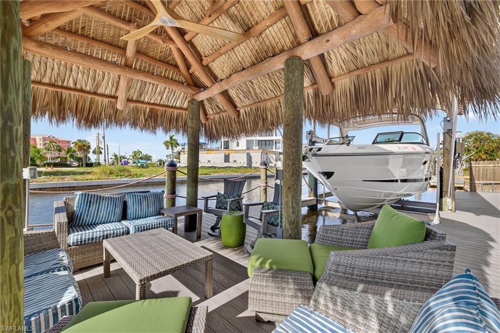 820 3rd St , Fort Myers Beach, FL 33931 Photo