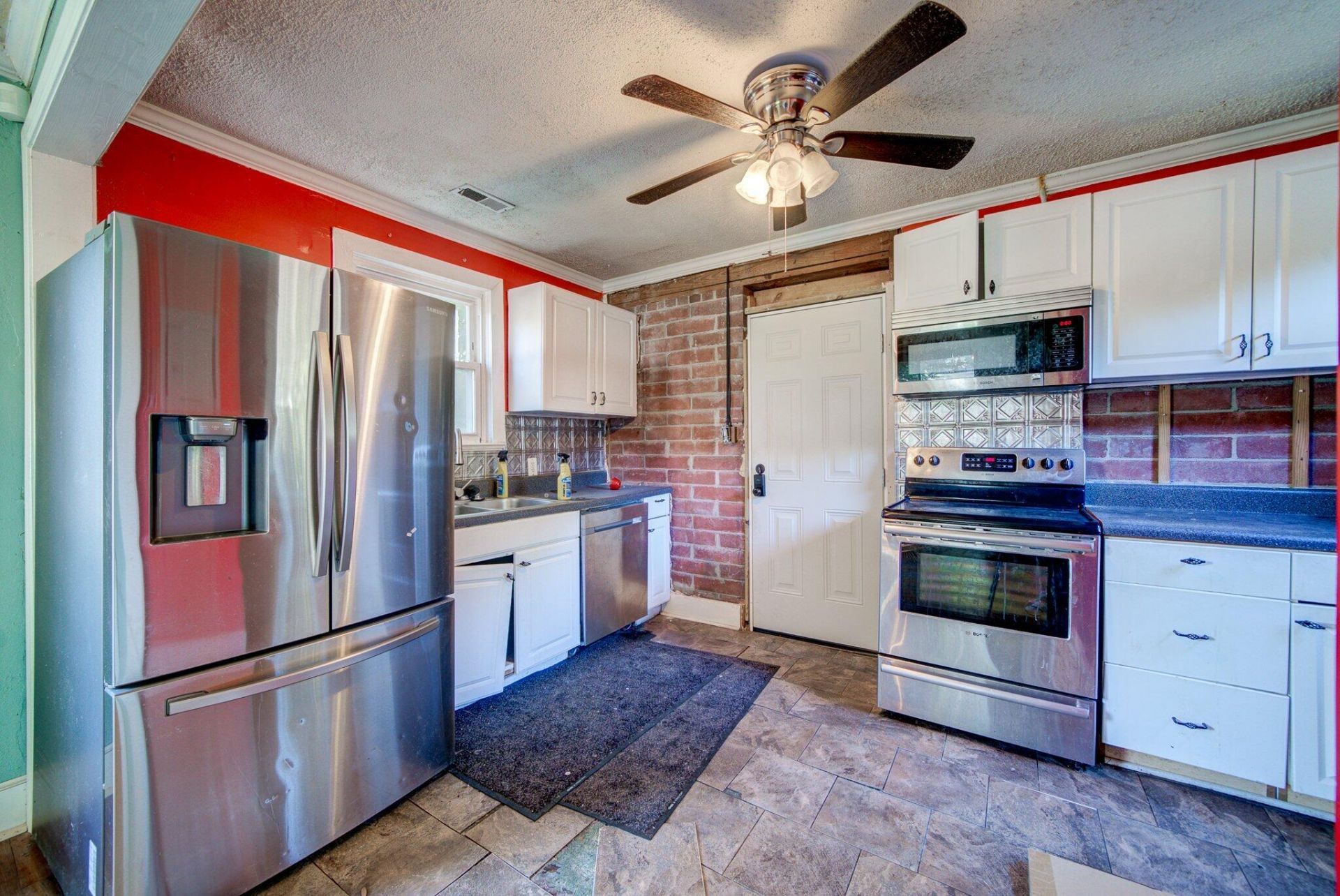 4435 Old Park Road Photo 14
