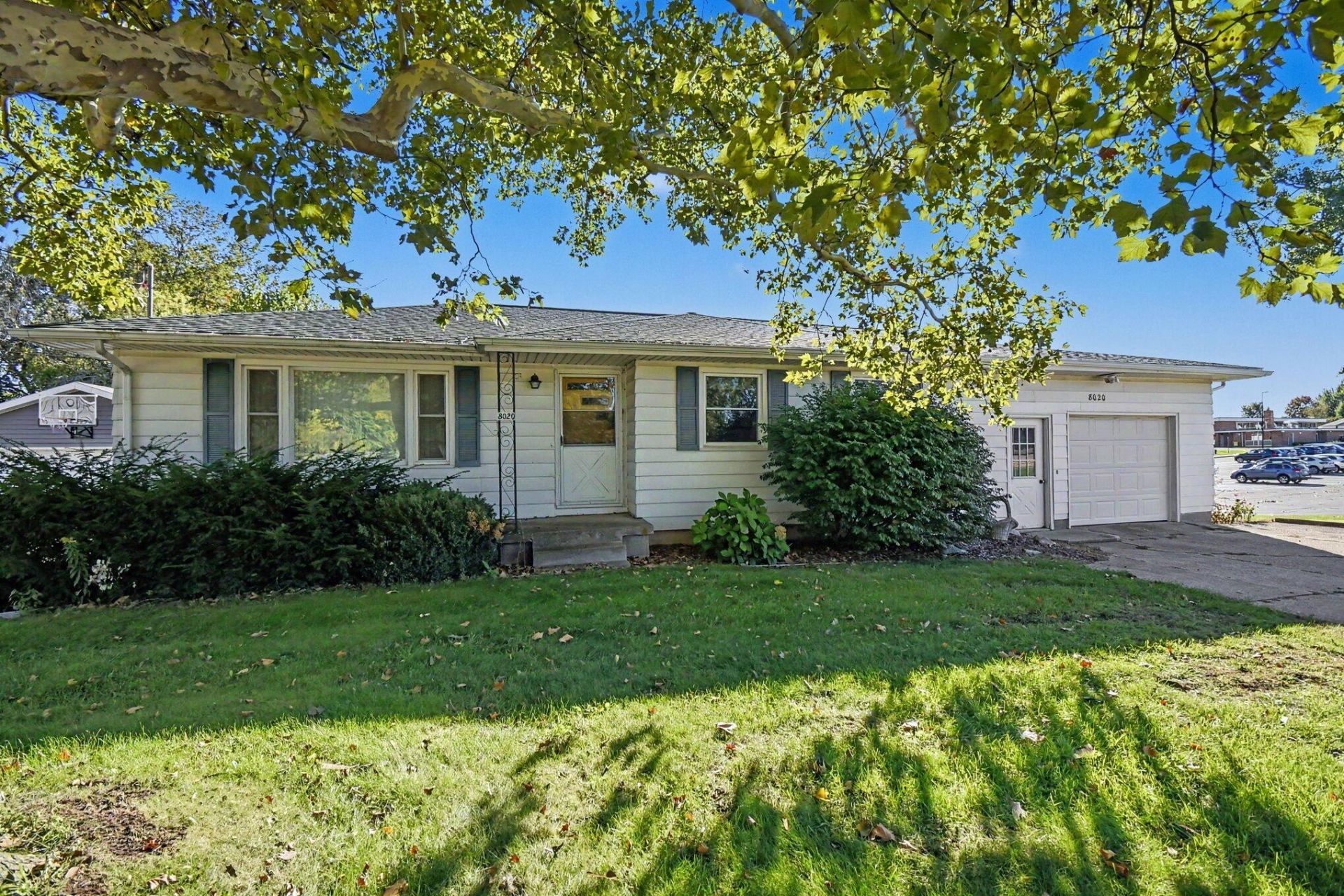 8020 Byron Center Avenue Sw, Byron Center, MI 49315 Main Photo