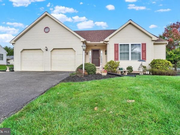 117 CEDAR DRIVE , DOVER, PA 17315