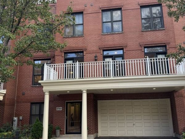 2760 Valor Drive , Unit 9, Glenview, IL 60026